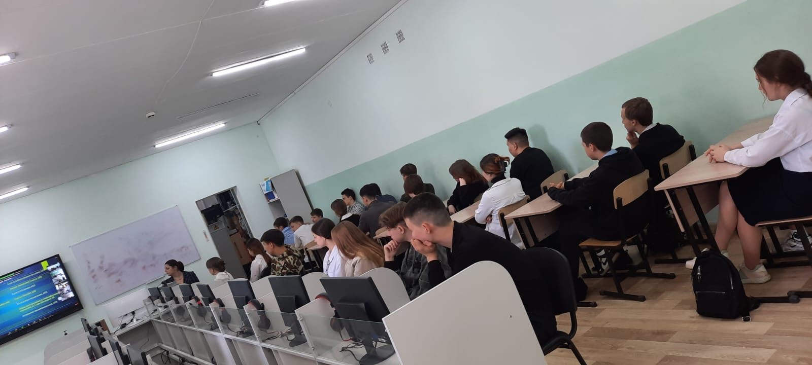 «Қазақстан – конфессияаралық диалог аумағы» атты диалог алаңы қалалық онлайн сабағы/Городской онлайн урок диалоговая площадка "Казахстан - территория межконфессионального диалога".